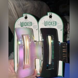 Huge Group of “Wicked” Hair Accessories